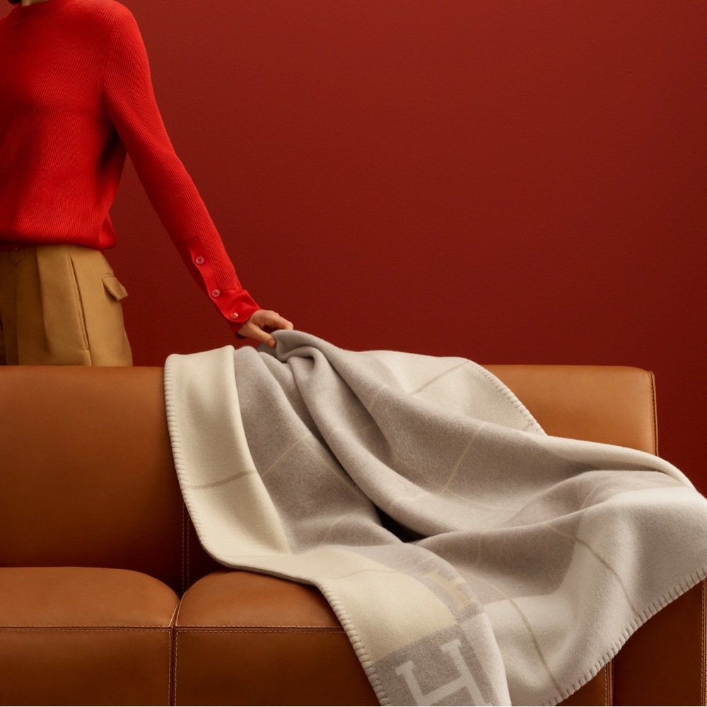 Hermes Avalon III Blanket Coco Camomile Wool and Cashmere Blend - Picture 3 of 10